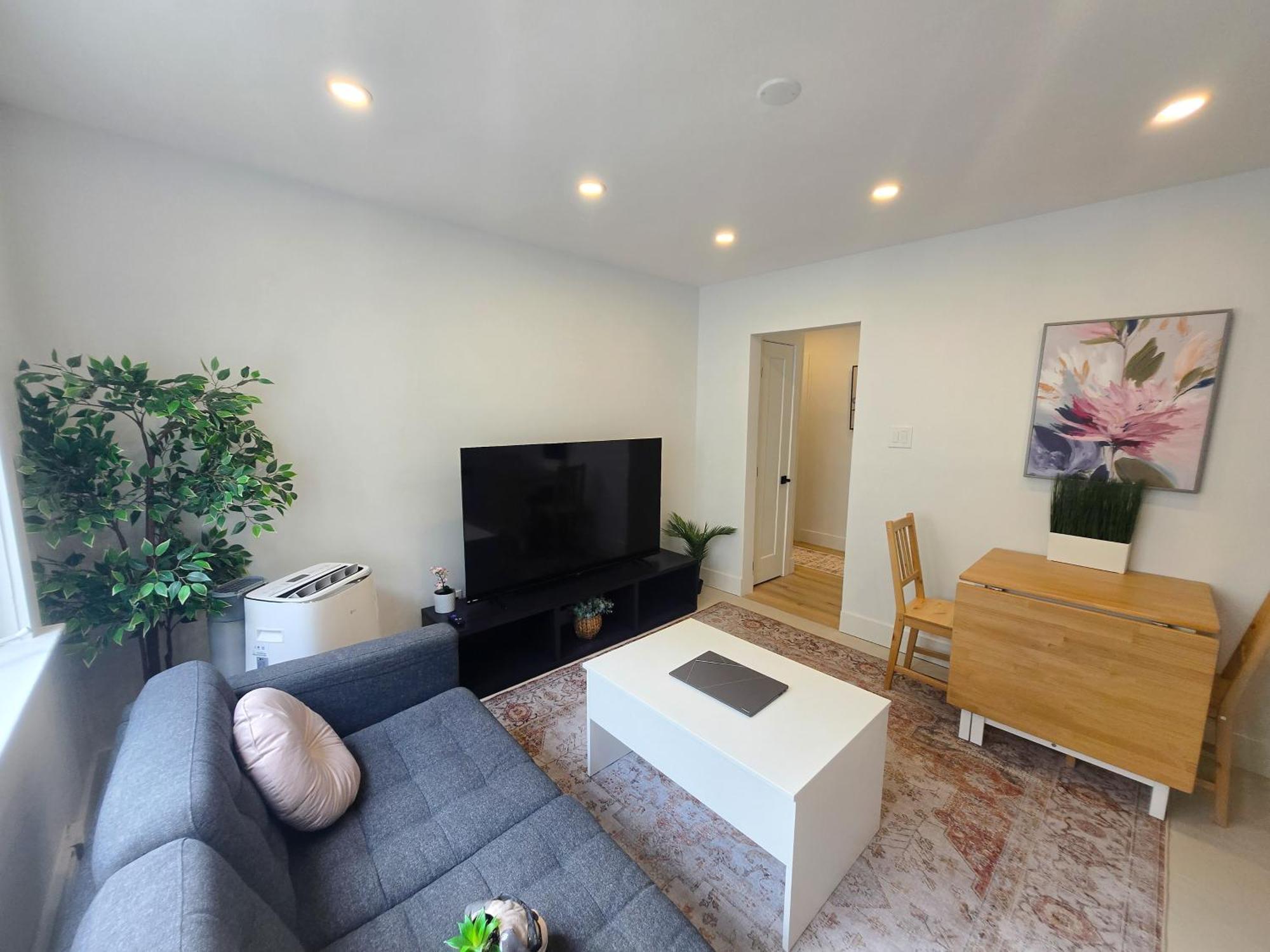 Jstlikehome - Serenity Suites 渥太華 外观 照片